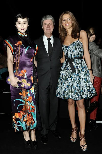 Look 2